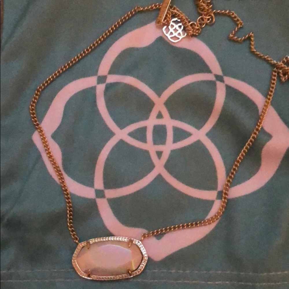 Kendra Scott white iridescent Elisa necklace❤️